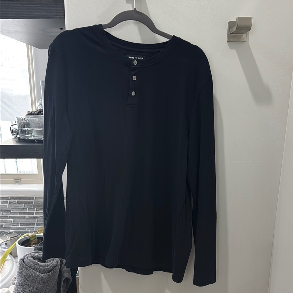 Kenneth Cole New York Black Long Sleeve Tee
